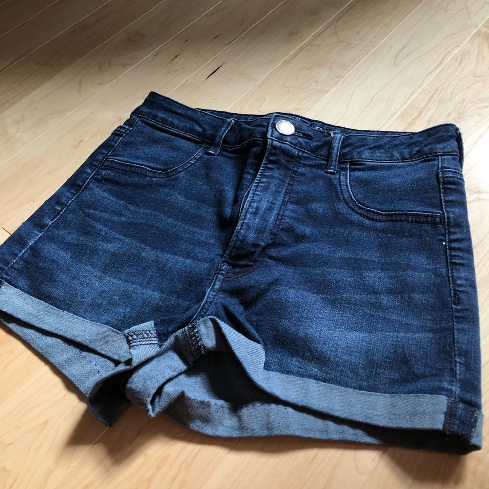 American Eagle Sky High Shortie shorts